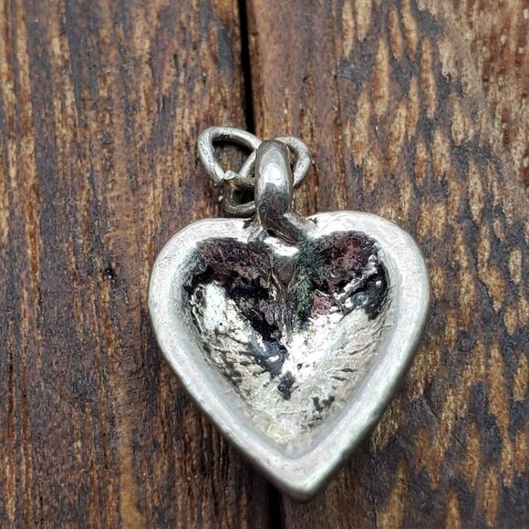 Victorian heart charm pendant - Picture 2 of 2